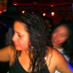 Mommy - Stunna Feat Jukebox Gypseez