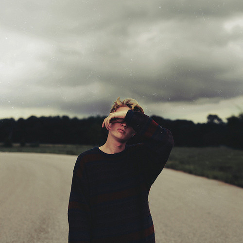 آشوفكك فيْ عْيوُني غغير " #بدون_موسيقى