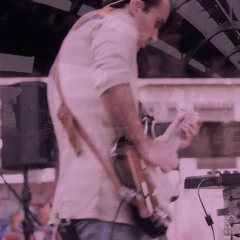 El Único En Peligro Eres Tú - En Vivo Desde La Maestranza