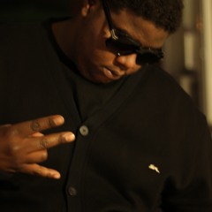 J ROCA - IN LOVE FT. 7 MILE CLEE & SQUENCHEY