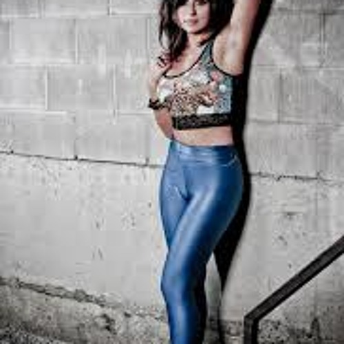 JayB Ft.Chrissy Spratt - Earned It (OUT NOW)