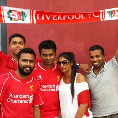 Liverpool - Man Utd, avant match à l'Atmosphère, à Ebene, avec Aghi Noydorgadoo, fan des Reds