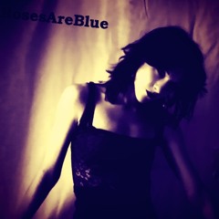 Curtain Time | RosesAreBlue