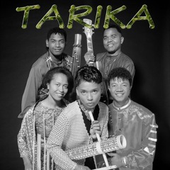 The Ronettes - Be My Baby (Malagasy/French/English by Tarika)