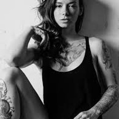 June Marieezy - Fly ( Remix )