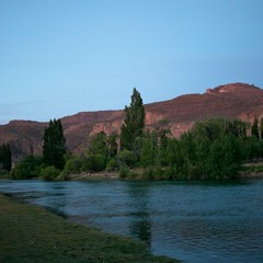 A la orilla del río Chubut