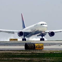 Airplane Landing (exterior)