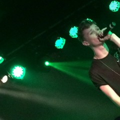 Bars And Melody - Shining Star Aeroplanes (live At Southend On Sea)