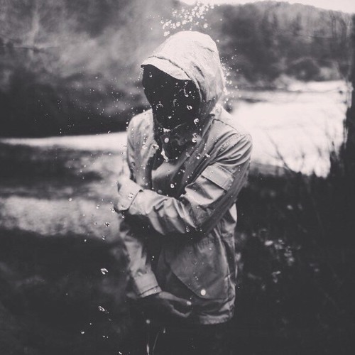 Mazego & Vitesse & Izespe – Lost Tonight (SӍIR∆ Mix)