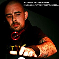 DJ TERROR / OLDSKOOL BREAKBEAT HARDCORE / 1991 - 1995 *DOWNLOAD & SHARE*