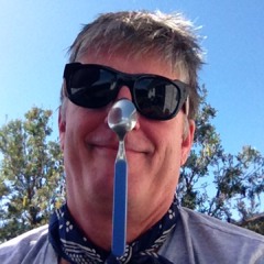 Streets Of Paternal techno doodle on the bus