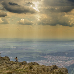 Vesper - Tray To Run Away (Deep House) Free Downloud!!!!