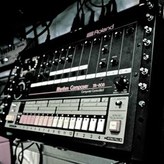 Triggersoniq - 808 Kik Mod Live
