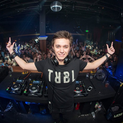 Omnia & IRA vs. Eximinds & Vigel - The Fusion vs. Handprint (Armin Van Buuren Mashup)