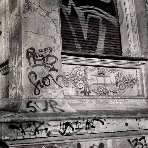 derelict