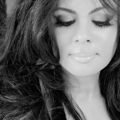 Vicki Vann - A Far Cry From You