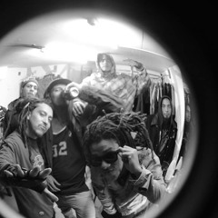 5 THE CALIENTE ESTA LA STREET