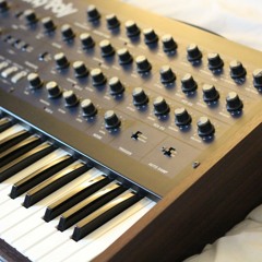 100% Korg Mono/Poly (w/FX)