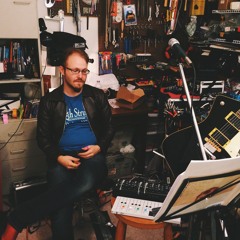 I am the amplifier.