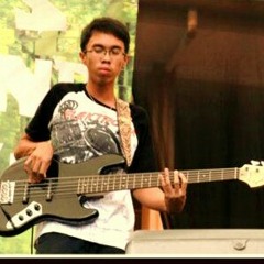 Jonathan and D'Ditto band - Your all I want (Medley) Alleluya Bass and Guitar Duet