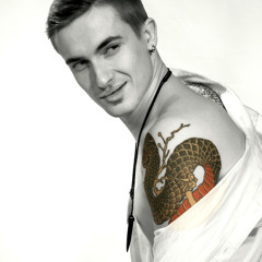 Joshu & Guitar Live in Wolfcave - Thinking Out Loud