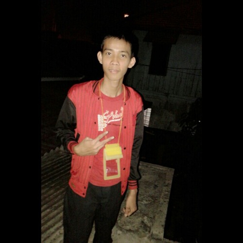 Fikar - Nempel DiHati (Cover 7icons) at Sony Music Studio