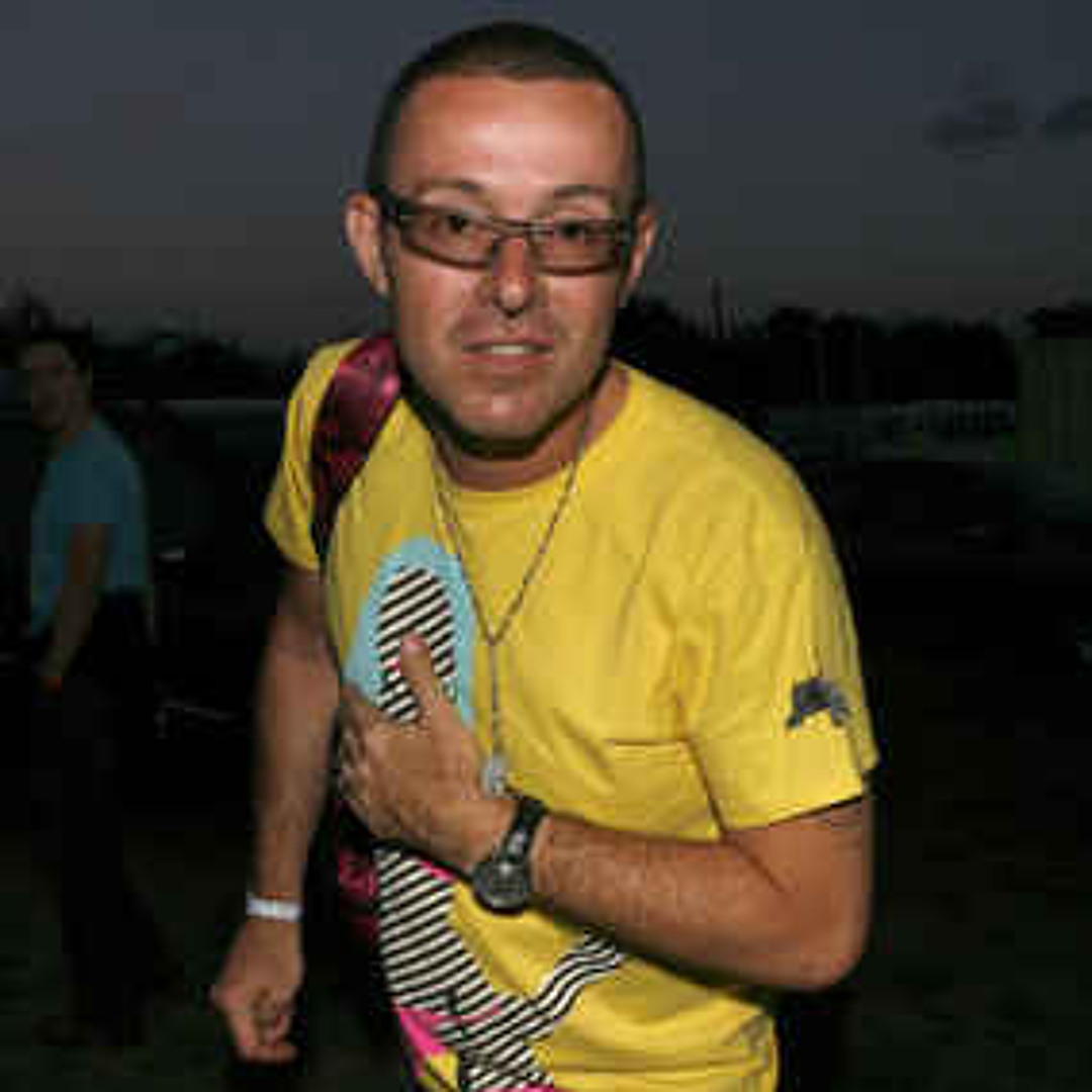 Judge Jules Gatecrasher Lotherton Hall EM 20 06 1999