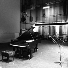 O'Riordan: Twenty-Six Preludes (excerpts)