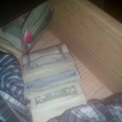 Flexin on my money
