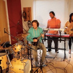 'Mr Sunshine' by Lydian Collective (YouTube sessions)