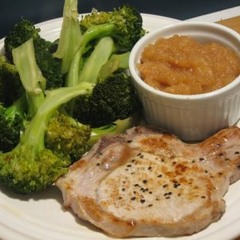 Pork Chops & Apple Sauce
