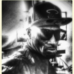 My bullets at Ur trapp house bitch..