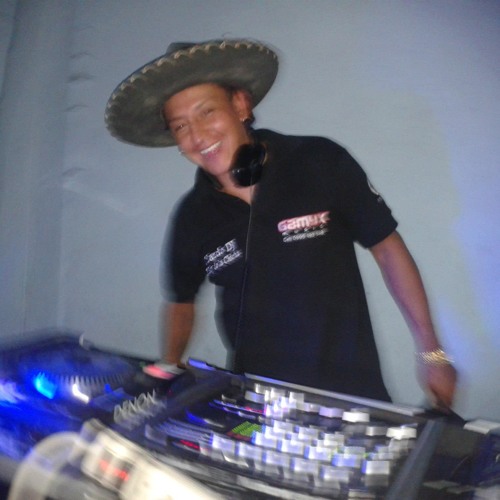 2 MEGA ESTACION DJ ORLANDO,  4  ABRIL 2015