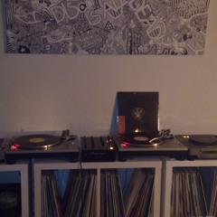 Housey April Mix