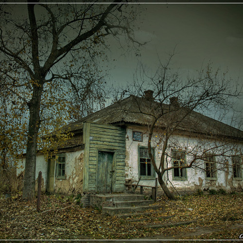 дом джона лоусона. заброшенный дом. угрюмый дом.