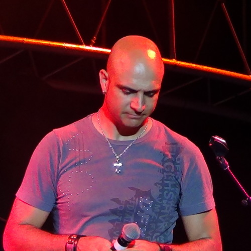 Stream Duane Louw Artist Listen to As Die Stof Gaan Lê playlist online for free on SoundCloud