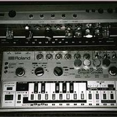 Tr909+tb303=The Sound Of Acid Techno.