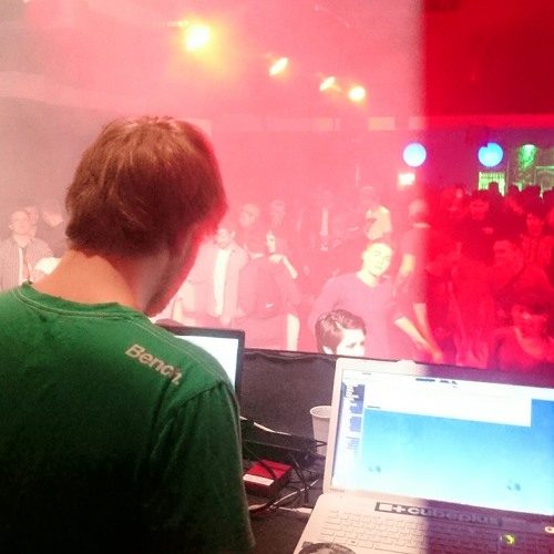 195 bpm  at BasZJunkY LiVe