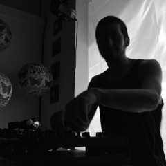 » Fnoob Techno Radio « [ Mixe ]