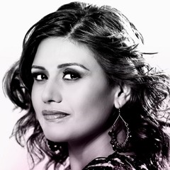 Digno Es El Señor - Marcela Gandara