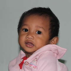 Waljinah - Mawar Biru (cover with sister):D