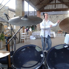 shakedown2 - i can't go for that - hall & oats cover