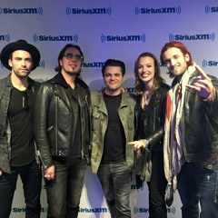 Halestorm - Girl Crush Cover (Little Big Town) Live Acoustic at SiriusXM