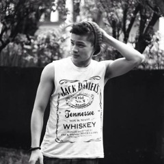 Night Changes Acoustic - Tres Gonzales