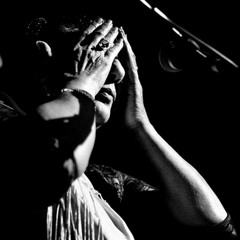 El Desespero De Las Masas Por La Emergencia De Los Puestos