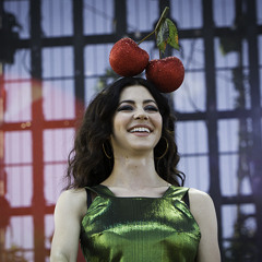 Marina and the Diamonds - I'm A Ruin (Live at Coachella April 12th 2015))