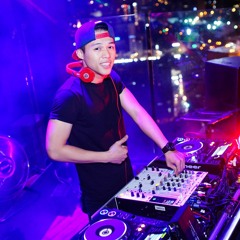 EDM - Main Set at Chill Sky Bar - DJ TINÔ on the mix