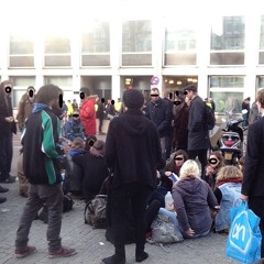 Algemene Sfeer op Koningsplein van Studenten na Protest Maagdenhuis