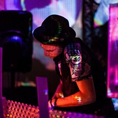Khalil.m x Conscious Wave - Deep Shanti Podcast