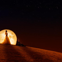 Waltz in the evening glow